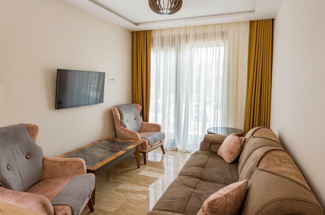 Waikiki Apartments Tivat Exteriér fotografie