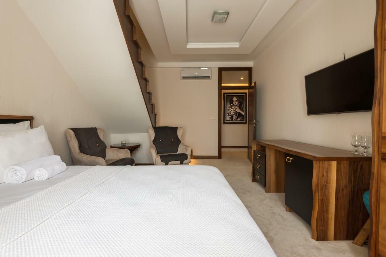 Waikiki Apartments Tivat Exteriér fotografie